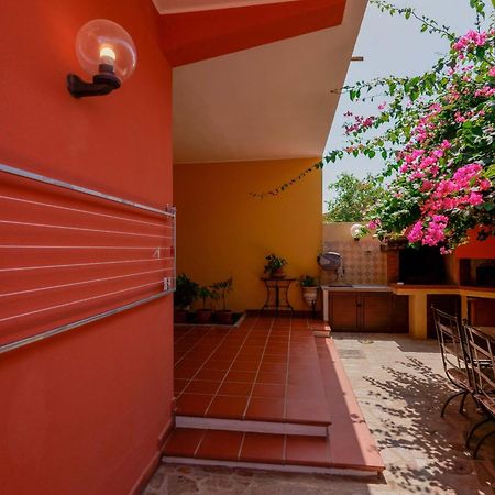 Il Piccolo Giardino Rooms & Breakfast Villasimius Exterior photo