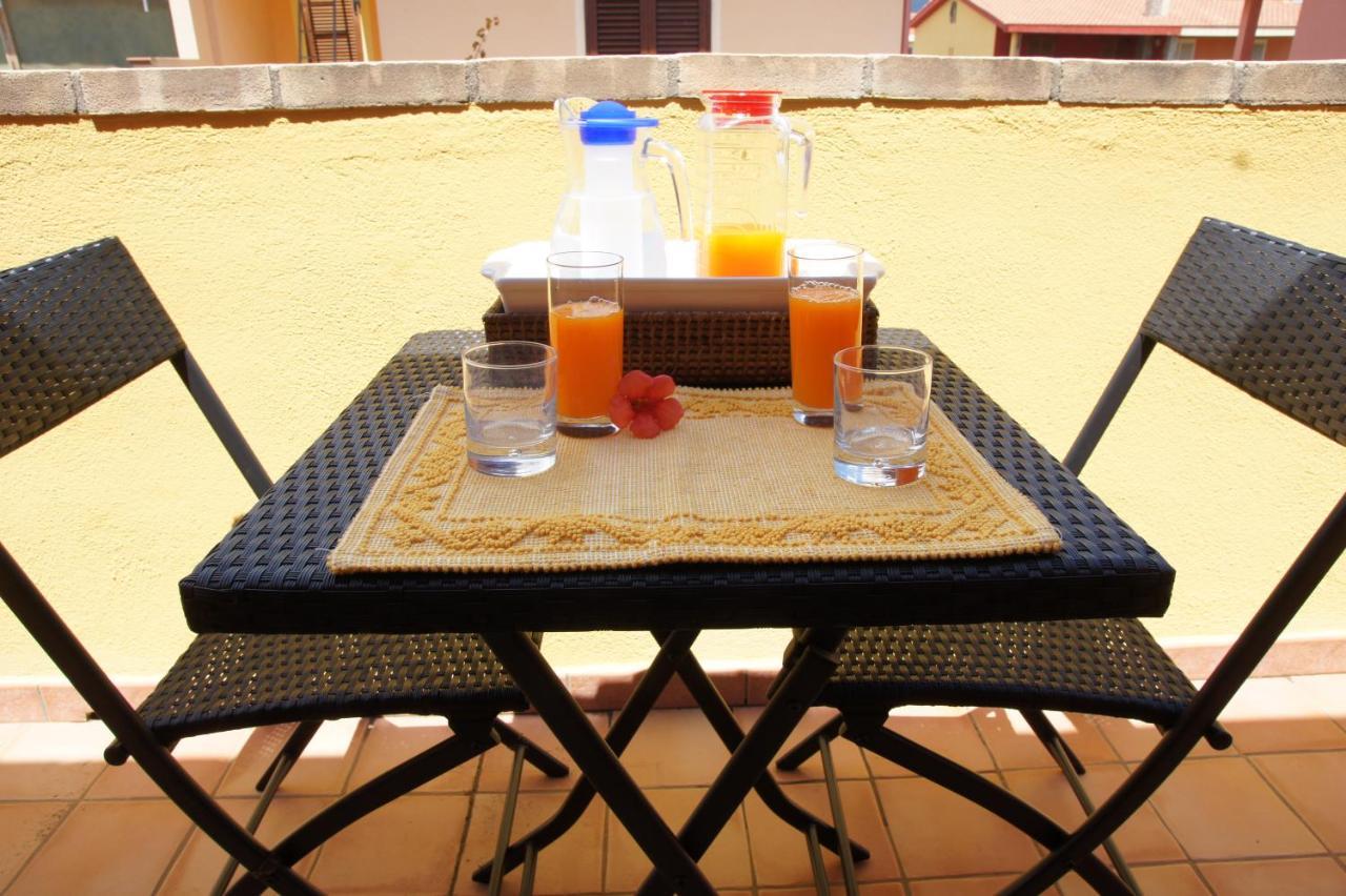 Il Piccolo Giardino Rooms & Breakfast Villasimius Exterior photo
