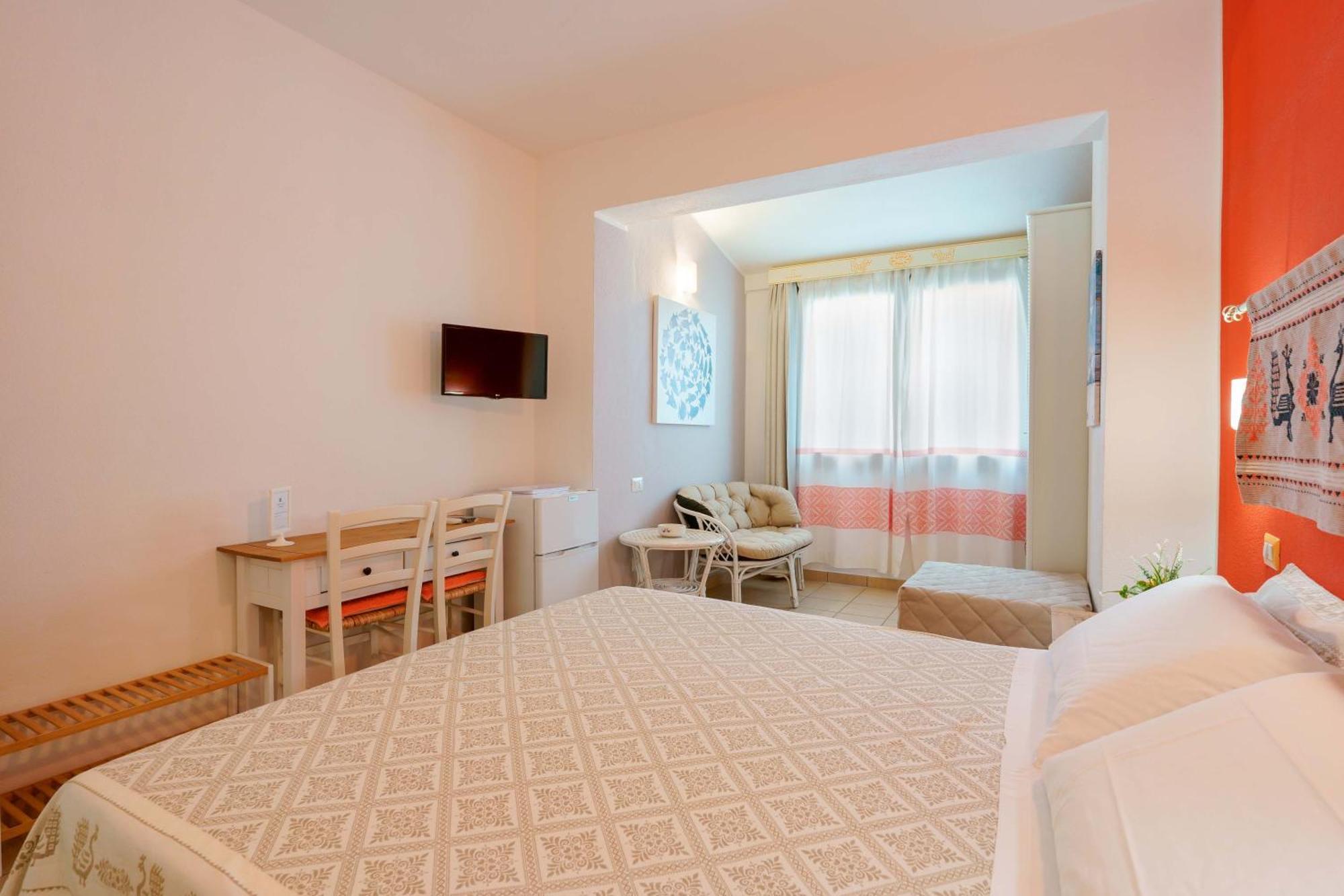 Il Piccolo Giardino Rooms & Breakfast Villasimius Exterior photo